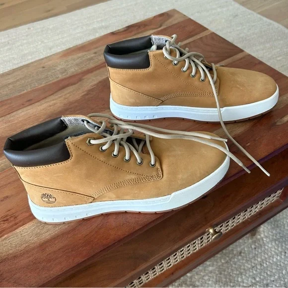 New Timberland Men's Maple Grove Leather Chukka Boots - Picture 3 of 8
